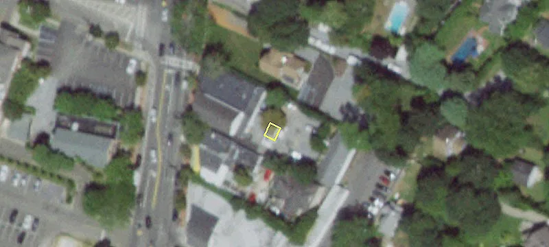 106 Main St
