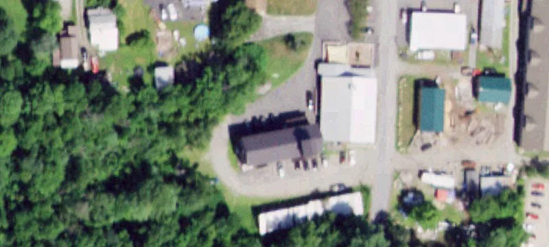 101 Riv St