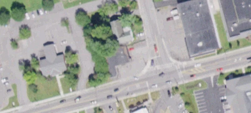 703 Main St