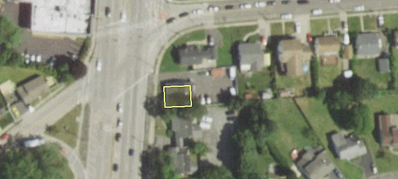 1125 Deer Park Ave