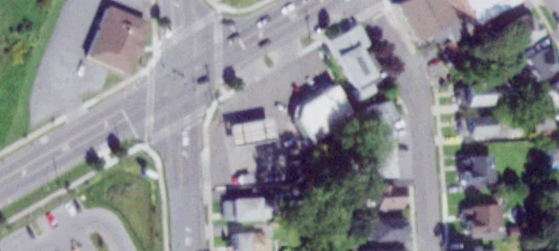 302 Genesee St