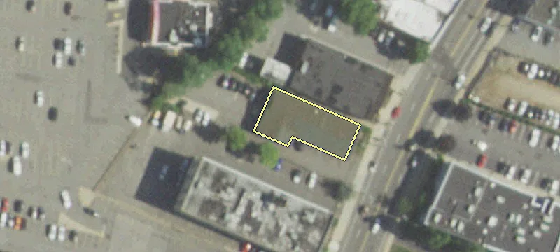 2270 Grand Ave