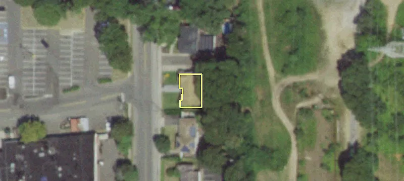 26 Eastwood Blvd