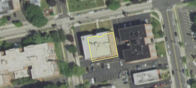 75 Randall Ave