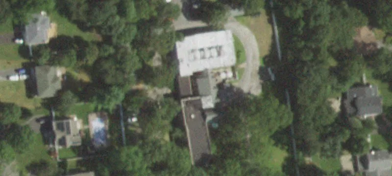 423 Clay Pitts Rd