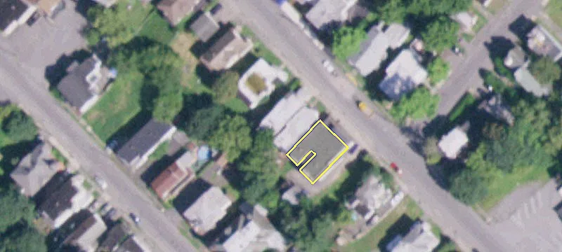 168 Guy Park Ave