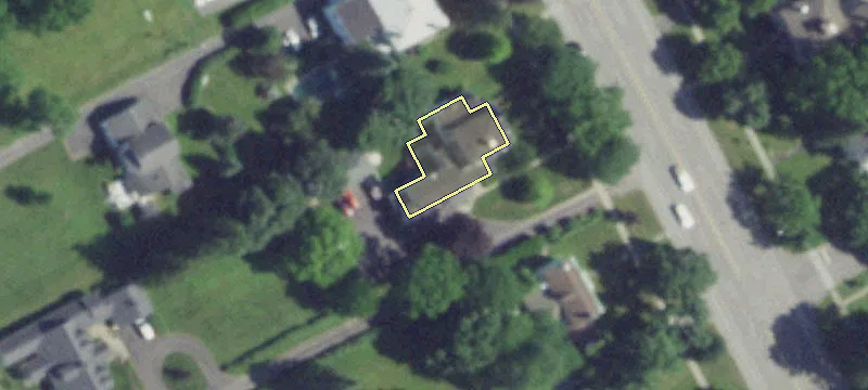 176 Main St