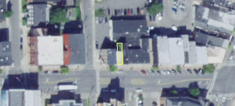 44 Castle St