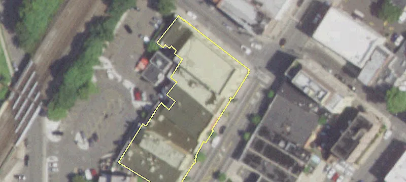 120 Main St