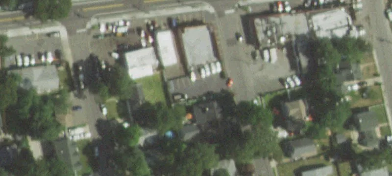 387 Waldo St