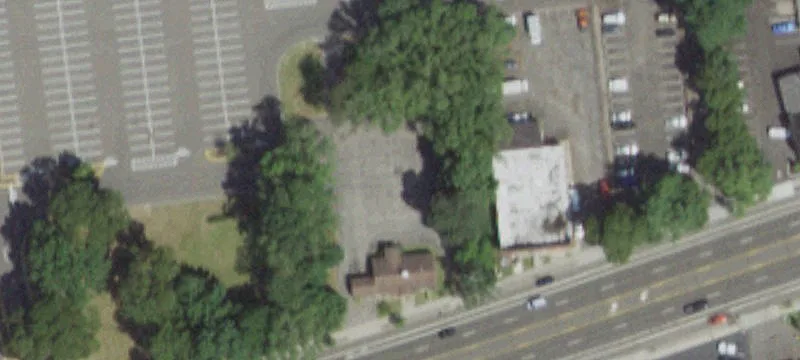 879 Middle Country Rd