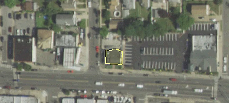 726 Hempstead Tpke
