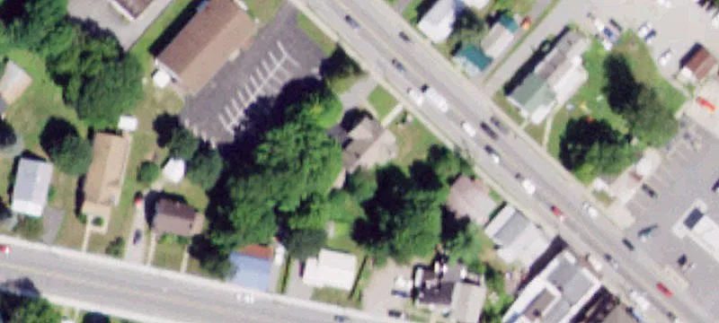 3885 Main St