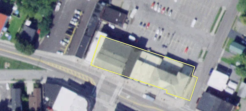 106 Main St