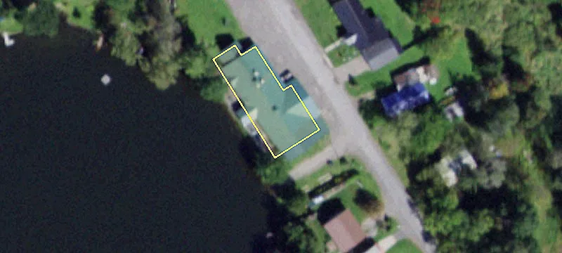 1307 Lk Rd