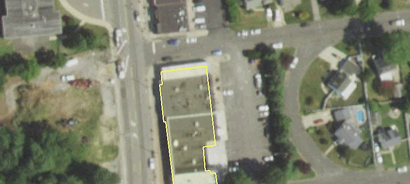 767 Deer Park Ave