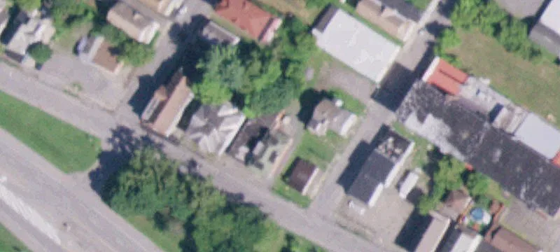 285 Main St