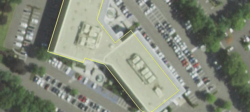225 Broadhollow Rd