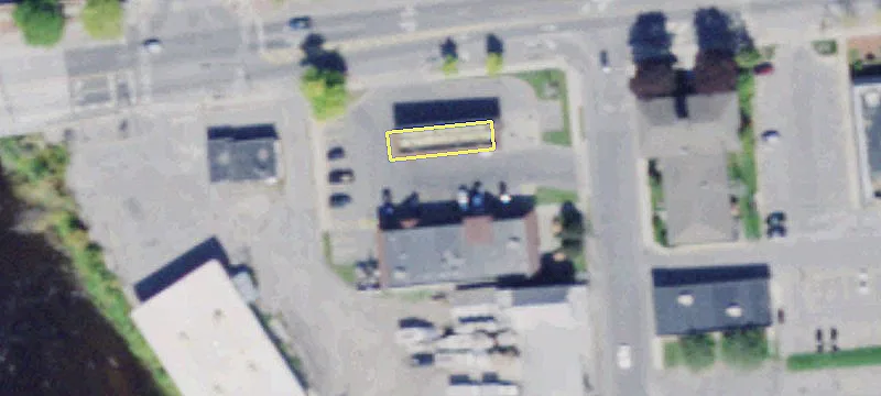 58 Main St