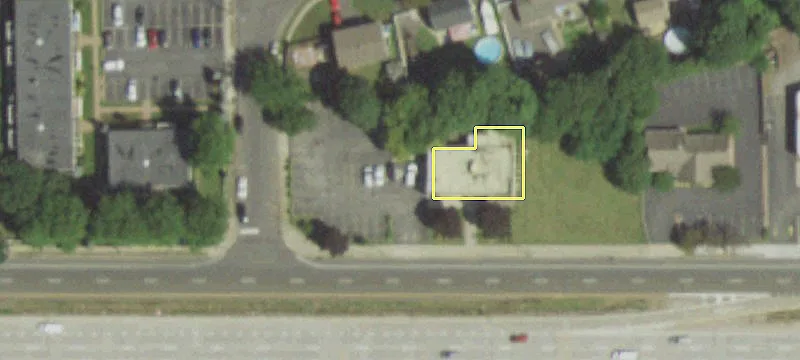 475 Sunrise Hwy