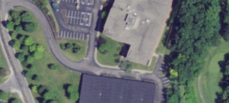 290 Woodcliff Dr