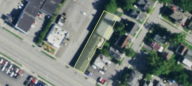 228 Main St