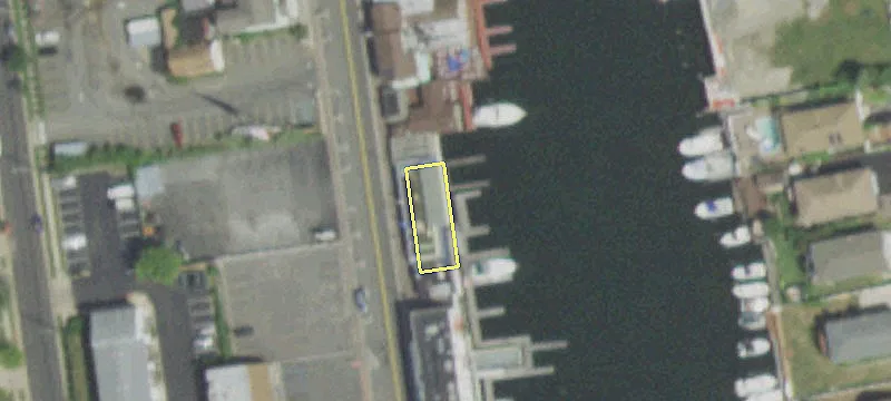 281 Woodcleft Ave