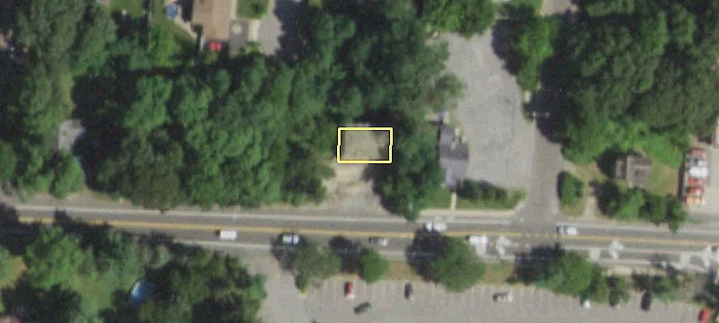 735 Main St