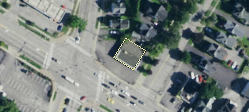 140 Main St