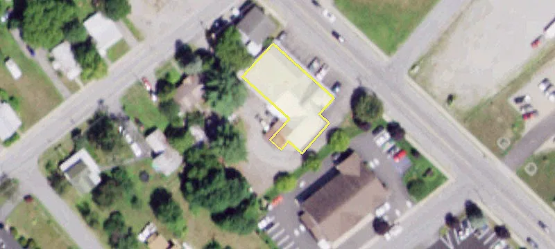 3949 Main St