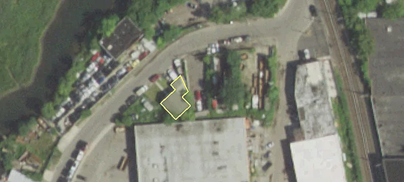 10 Access Rd