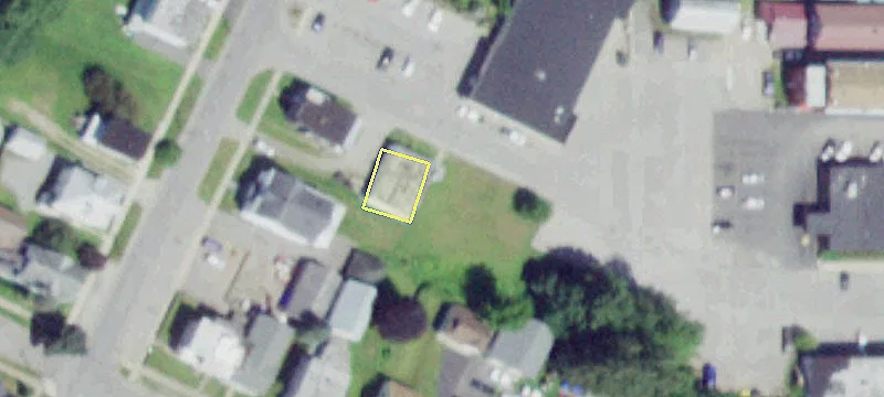 10 Helmer Ave