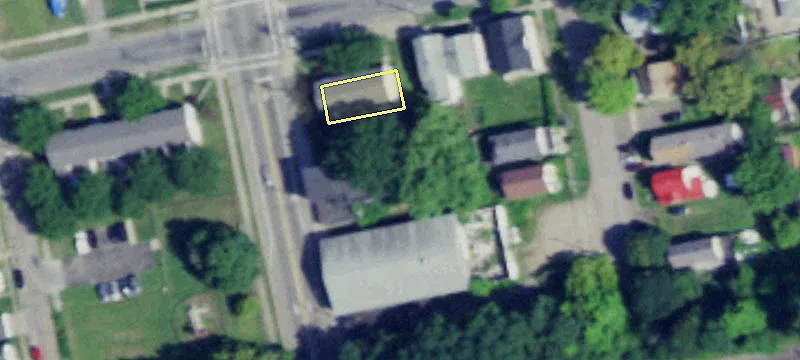 206 Main St