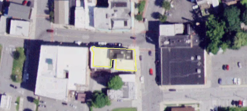 9 Main St