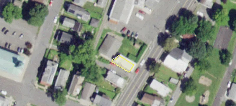 711 3rd Ave
