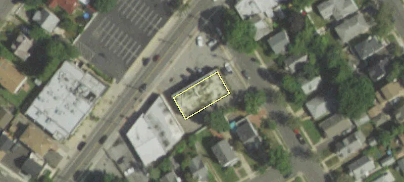 380 Hempstead Ave