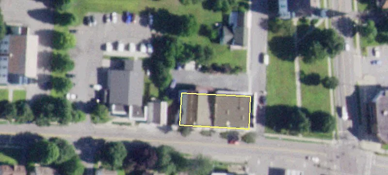 69 Main St