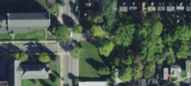 826 Genesee St