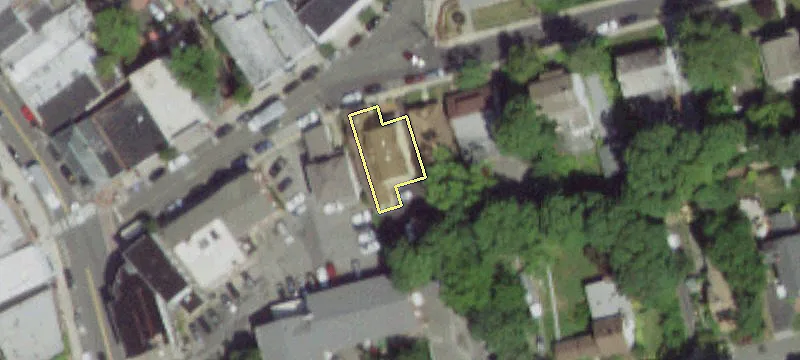 403 Main St