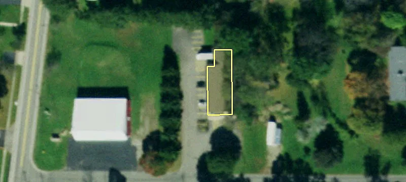 8 Memorial Dr