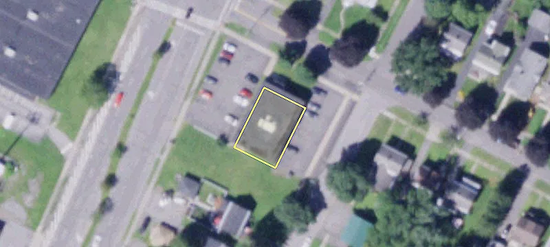 200 Gdn St