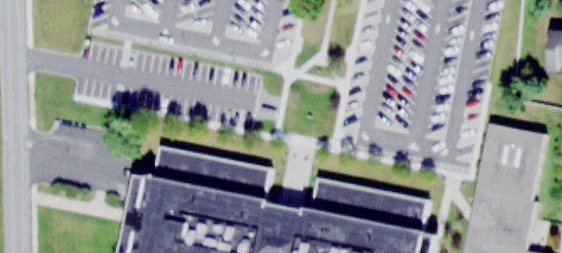 100 Nn St