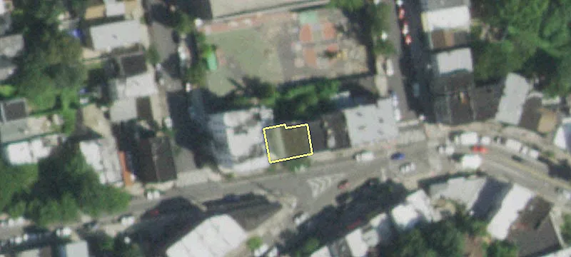 9 Corson Ave