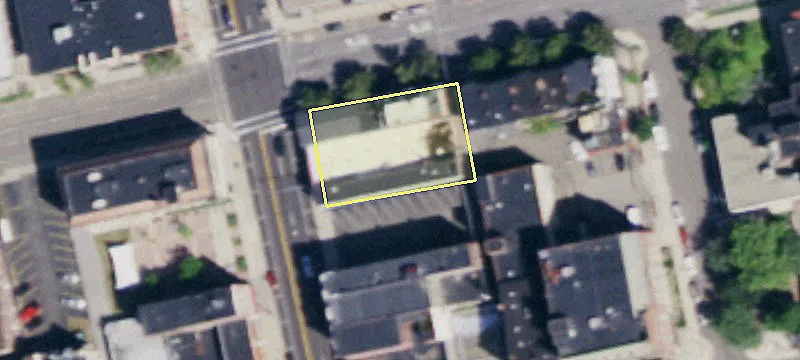 318 Main St