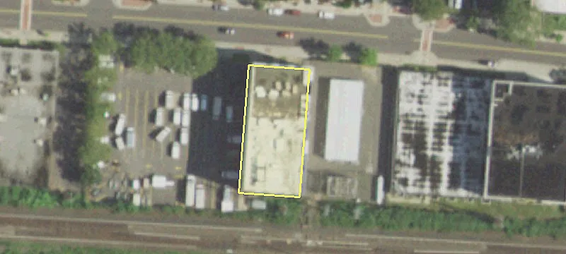 230 Maple Ave, Unit 240