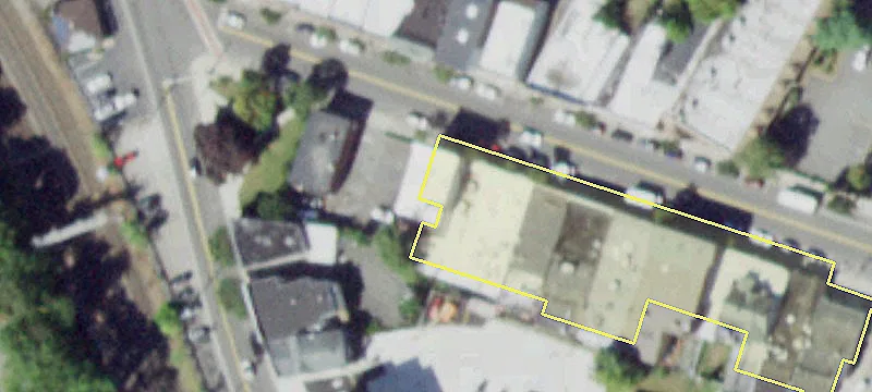 17 Lafayette Ave