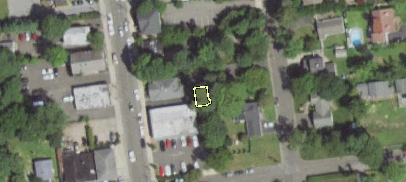 409 Lk Ave