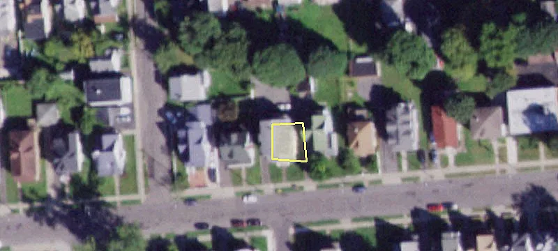 83 Grand Ave