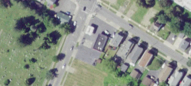 1201 Mohawk St