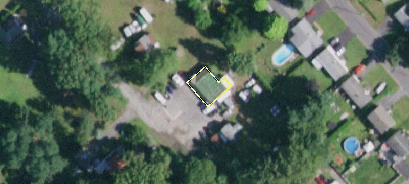 1040 Climax Ave